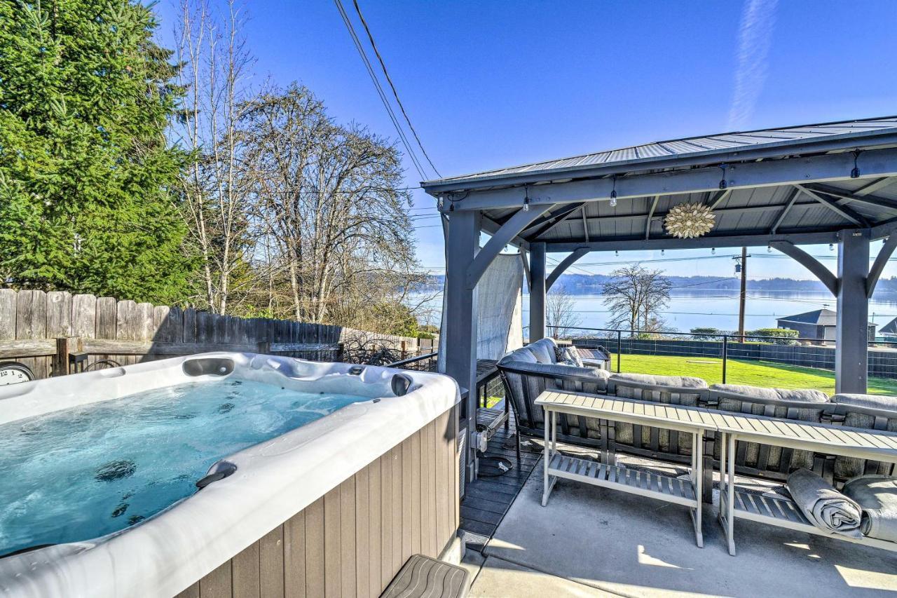 Puget Sound Cabin With Hot Tub And Water Views! Bremerton Bagian luar foto