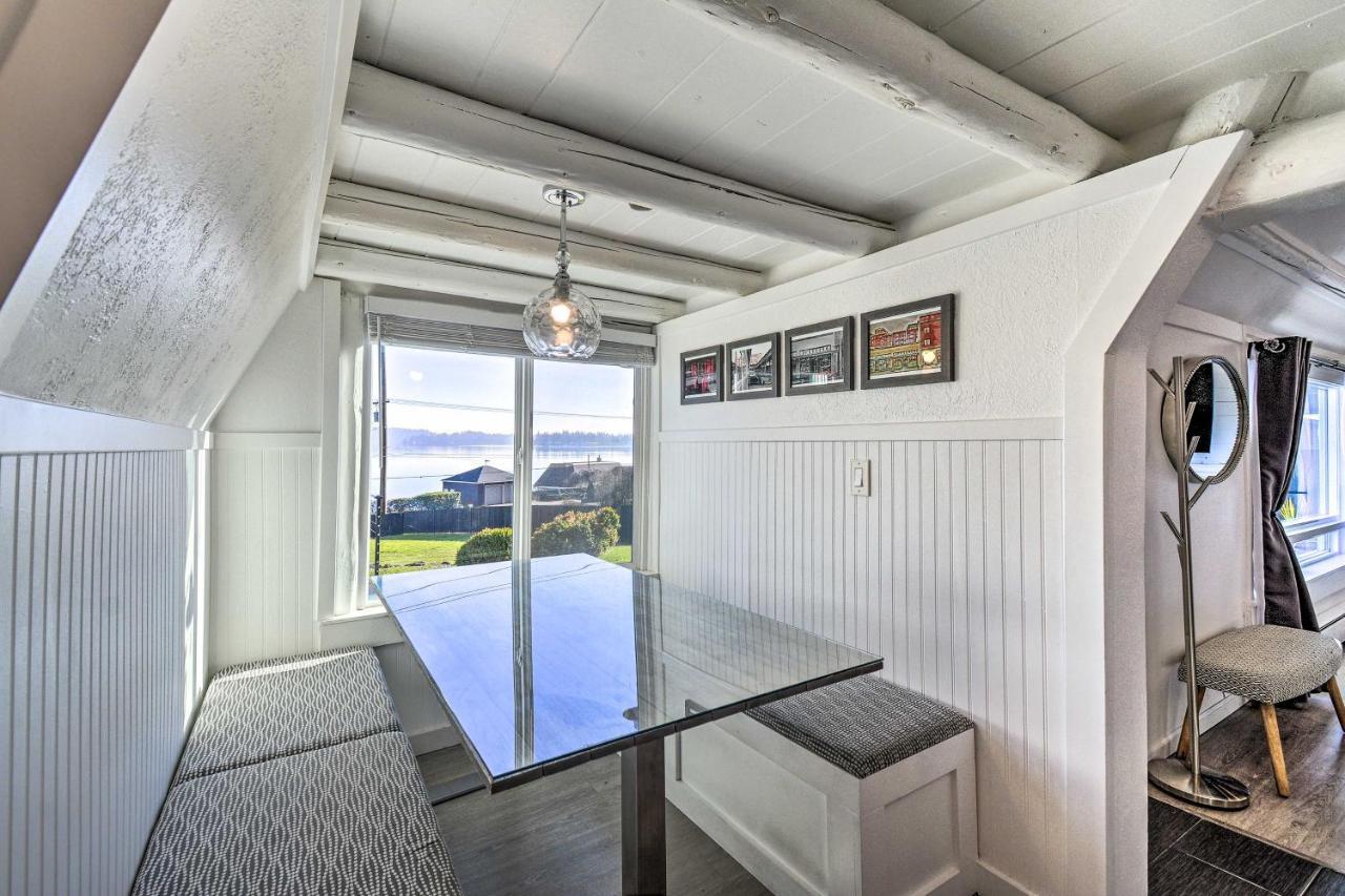 Puget Sound Cabin With Hot Tub And Water Views! Bremerton Bagian luar foto