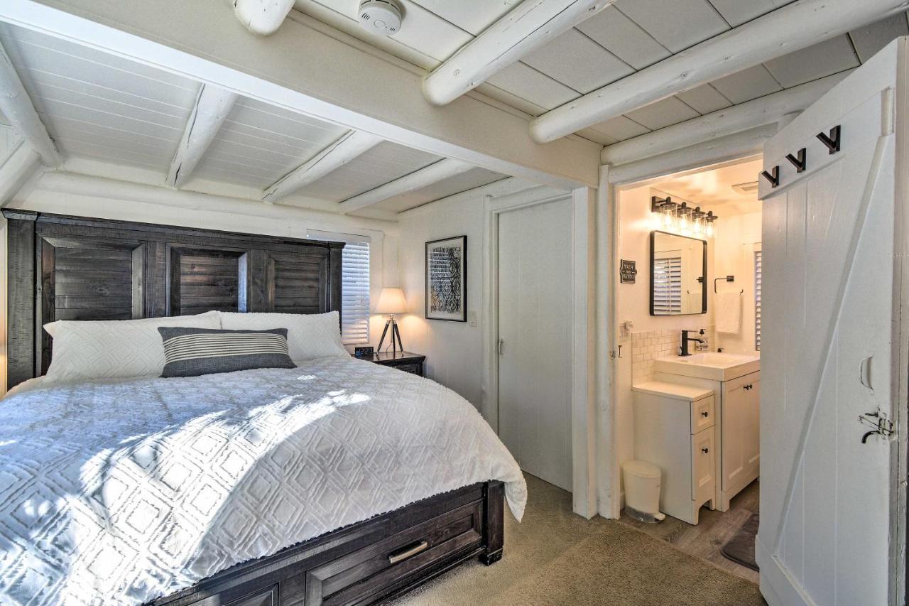 Puget Sound Cabin With Hot Tub And Water Views! Bremerton Bagian luar foto