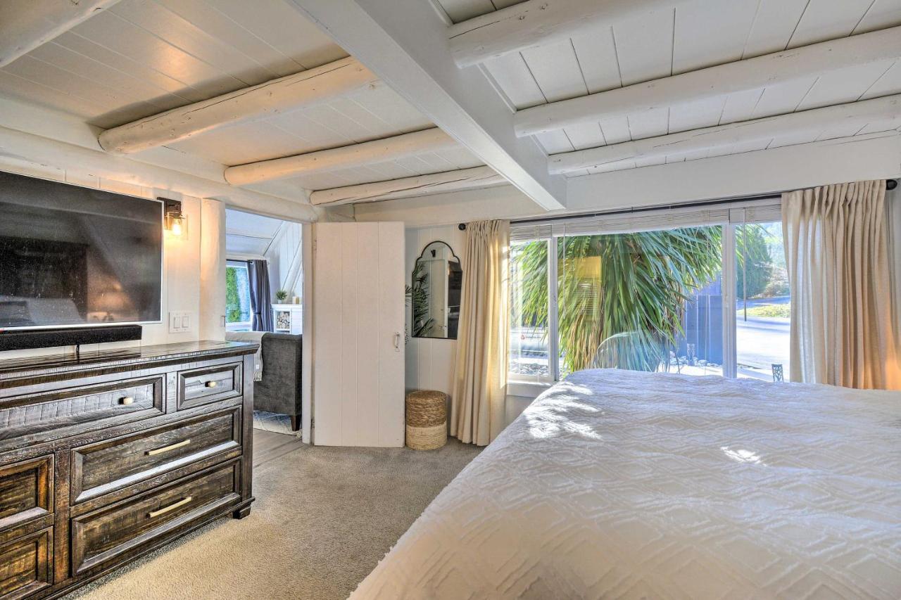 Puget Sound Cabin With Hot Tub And Water Views! Bremerton Bagian luar foto